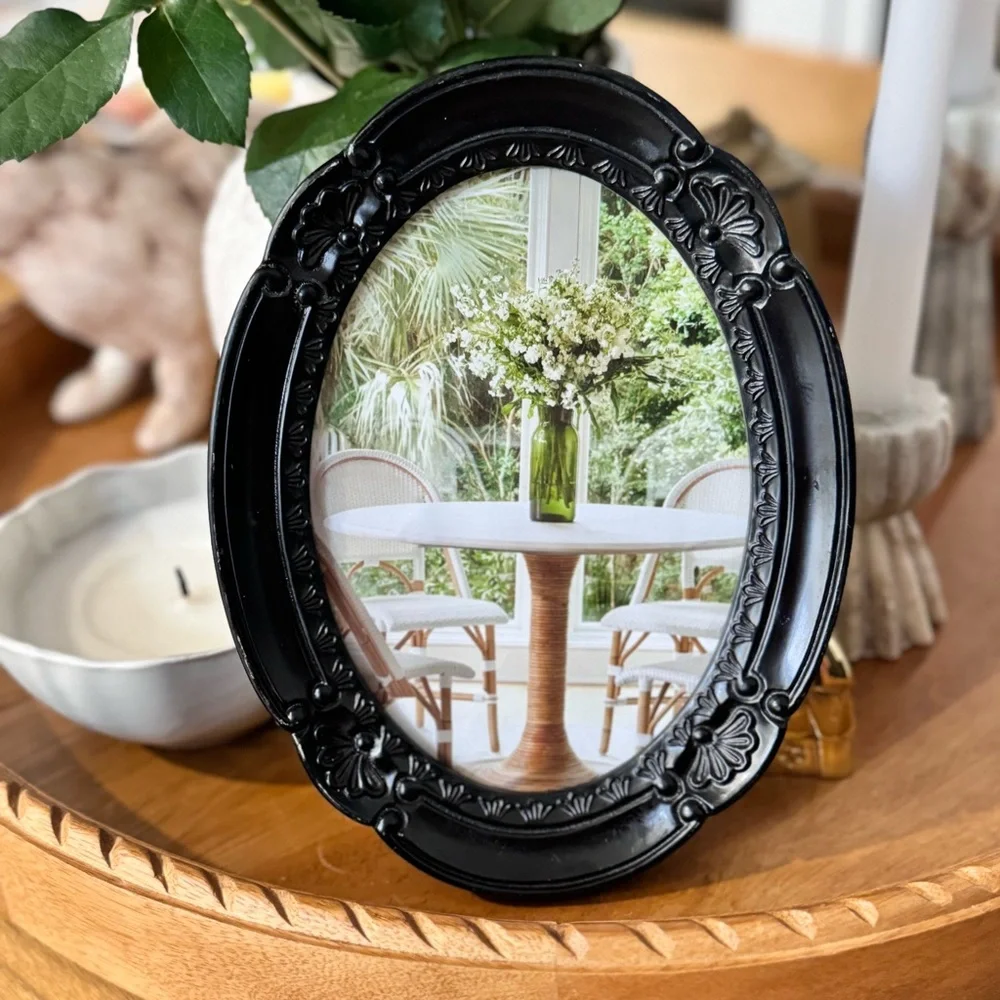 Vintage |Decorel Heirloom Oval  Black Color Ornate Photo Frame For 5”x7” Photos,